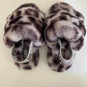 UGG Fluff Yeah Slides - Size 7